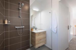 Appart'hotels Pierre & Vacances Premium Les Villas d'Olonne : Maison 3 Chambres en Duplex avec Piscine Privée (6 Personnes)