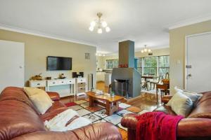 Kohi Family Home With Netflix l Gardens View