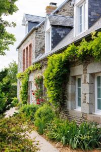 Maisons de vacances Le Petit Saint-Leonard : photos des chambres