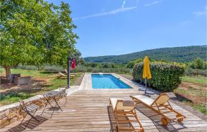 Maisons de vacances Stunning home in Salernes with WiFi, 3 Bedrooms and Outdoor swimming pool : photos des chambres