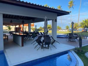 Itacimirim - Duplex Aconchegante, Pé na Areia