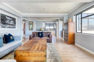 Backup Powered Atlantic Sea-View Penthouse