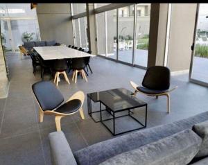 PALERMO QUEENS STUDIO