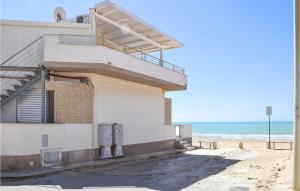 Nice Home In Kaukana With Kitchenette