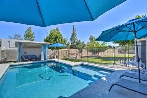 Near Golfing Mesa Escape with Pool and Yard - Dobson Ranch