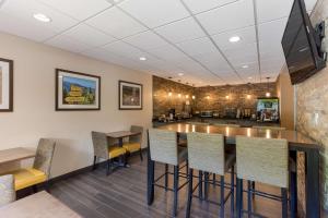 Best Western Logan Inn
