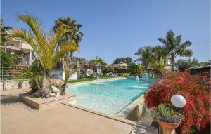 Lovely Home In Pozzallo With Kitchen