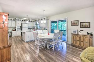 Furnished Deck with Views Hot Springs Cottage