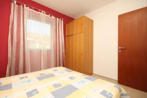 Apartments with parking space Valbandon, Fazana - 2214