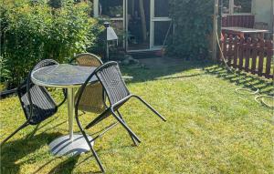 2 Bedroom Beautiful Home In Virsbo