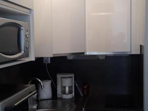 Appartement Skis aux Pieds, 4 Personnes, Balcon, Wifi Gratuit, Proche Commerces et Activités - FR-1-574-39