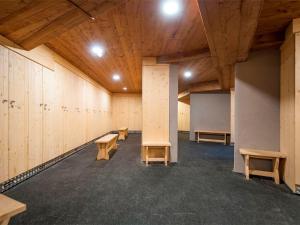 Duplex rénové à Val Thorens, 3 chambres, 6 pers, proche pistes et commerces - FR-1-637-49