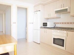 ApartUP Spectacular Beach View