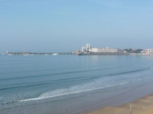 Maison T4 avec Garage et WiFi à 300m de la Plage - Quartier Arago - FR-1-92-655