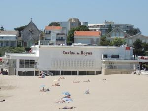 Maisons de vacances Maison Royan, 4 pieces, 6 personnes - FR-1-71-52 : photos des chambres