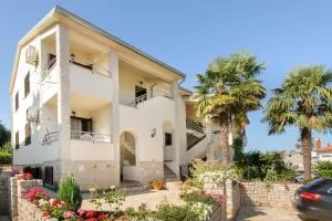 Apartments Marizela - Špadići