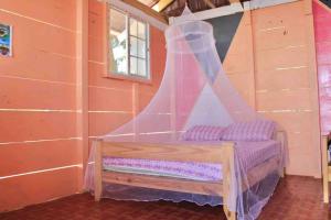 Private Over-Water Cabin on paradise San Blas island