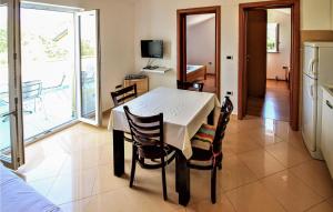 Awesome apartment in Mandre with 2 Bedrooms WiFi and Indoor swimming pool