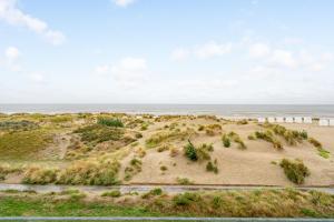 Duin én zeezicht te Zeedijk Oostduinkerke
