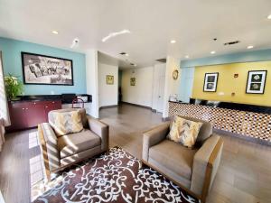 Super 8 by Wyndham ForneyEast Dallas