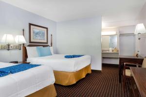 Travelodge by Wyndham Cape Cod Area