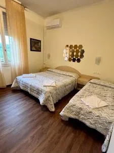 Hotel degli Dei - 萨索马可尼