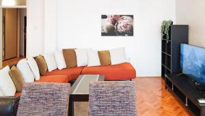 FilinHome Bulevar Suite 2