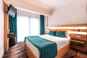 Double Room with City View room in Hotel Ilayda