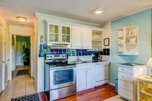 HH Beach & Tennis 212C