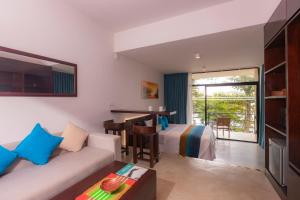 Serendipity Lake - Hikkaduwa