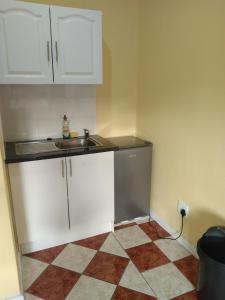 24 Wrench Glenlilly Parow