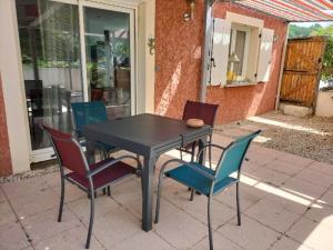 Maisons de vacances maison zen 60m2 proche Aubenas le Baya : photos des chambres