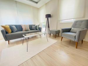 Aether Flats No3,Old Town,Beach,Central,Netflix