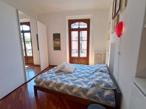 Charming design apartmentNavigli district