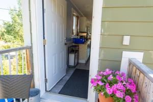 Downtown Whitehorse Apartment in Old Town