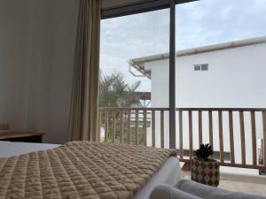 Samana Hostal, Puerto Engabao