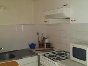 Maisons de vacances Gite Asnieres-sur-Vegre, 2 pieces, 3 personnes - FR-1-410-152 : photos des chambres