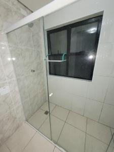 Flat Completo Novo a 350m da praia com piscina