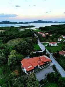 奥迪思雅斯公寓 - 卡尔派尼西翁