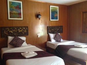 Lanta New Coconut Bungalow