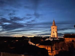 Appartements INSOLITE STUDIO -La Tour des Templiers- : photos des chambres