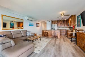 The Sea Village #1302