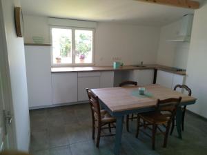 Maisons de vacances Maison : photos des chambres