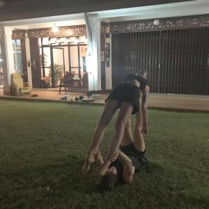 The nearest Surattani airport