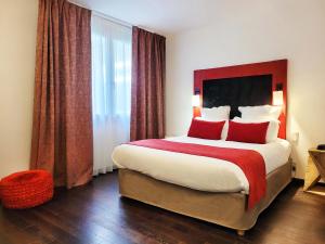 Classic Double Room room in Hôtel Arles Plaza