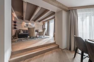 Three-Bedroom Suite with Balcony room in Castello Sölden Chalets & Residences