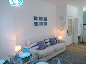 Casino Blu: 50m to beach, in town center (fast Wi-Fi)