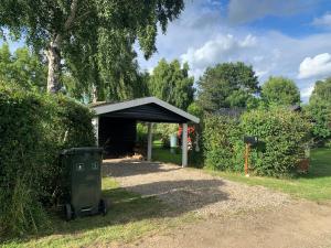 Spacey and charming cabin 300 m. from beach