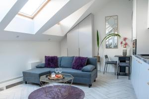 E.M. Studio In City Center