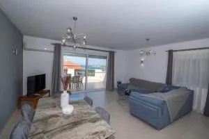 Mary's luxury apartment Elaia. - Moláoi